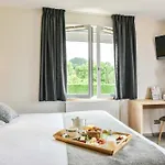 Logis Du Relais - & Restaurant