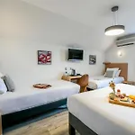 Logis Du Relais - & Restaurant Hotel