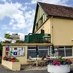 Hotel Logis Du Relais - & Restaurant 3*
