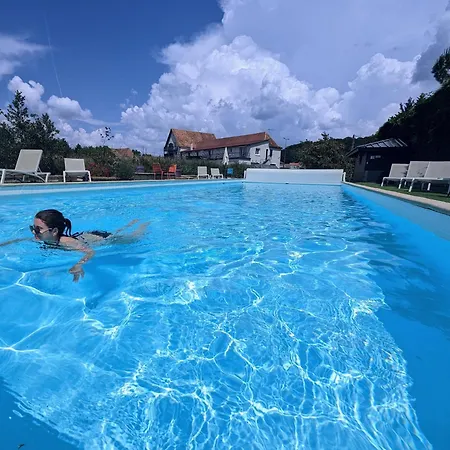 Hotel Logis Du Relais - & Restaurant