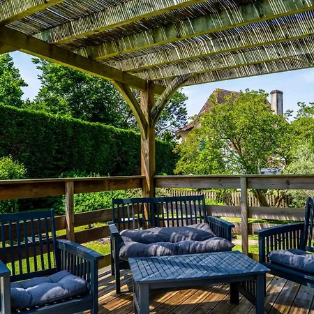 Logis Du Relais - & Restaurant Hotel