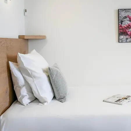 Logis Du Relais Hotel Berenx