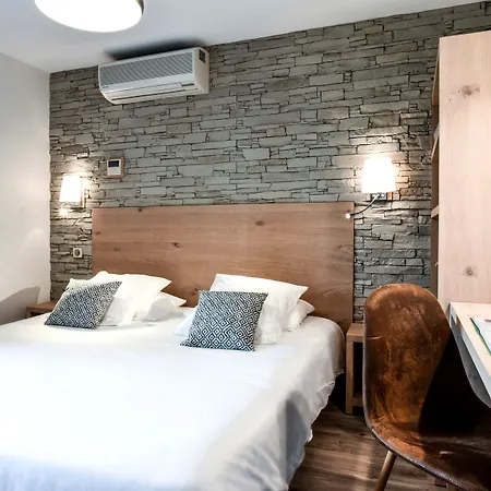 Hotel Logis Du Relais - & Restaurant 3*