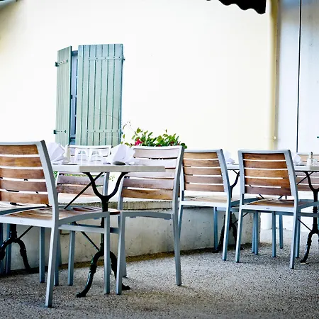Logis Du Relais - & Restaurant