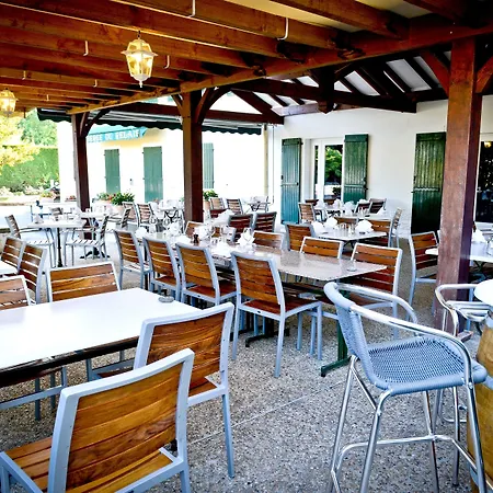 Hotel Logis Du Relais - & Restaurant 3*