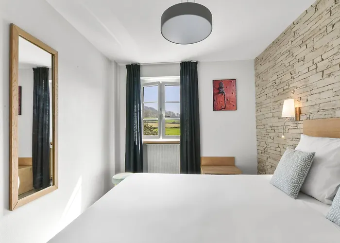 Logis Du Relais - & Restaurant