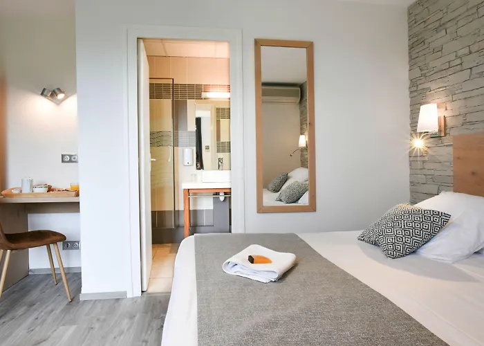 Logis Du Relais - & Restaurant 3*